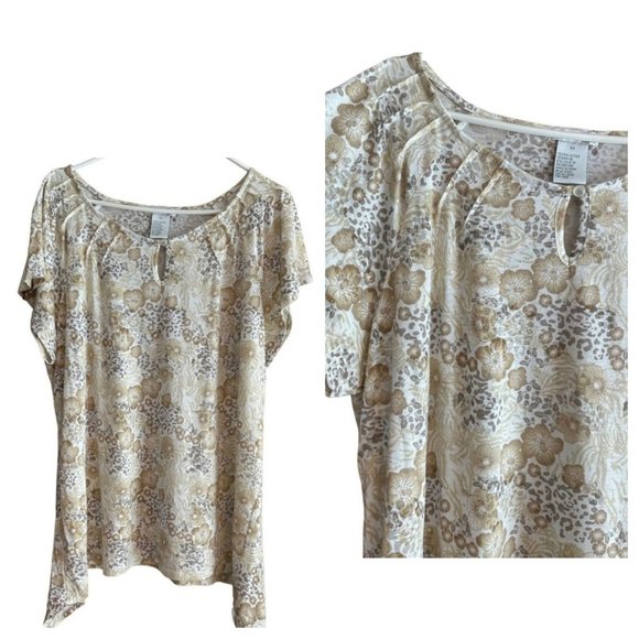 Tops - Hastings & Smith Women's Chic - Simple - Feminine Short Sleeve Blouse Size 3X